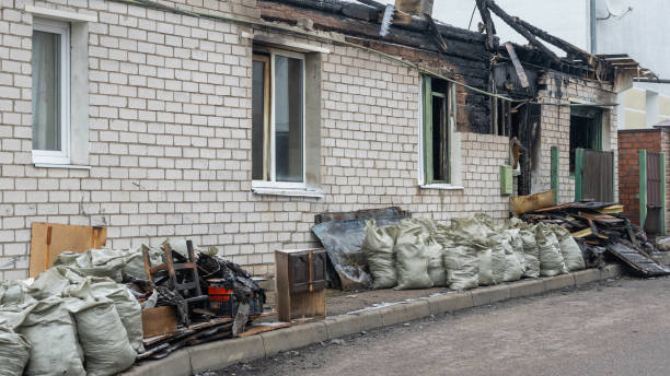 24/7 Emergency Fire Damage Removal experts in Du Quoin, IL